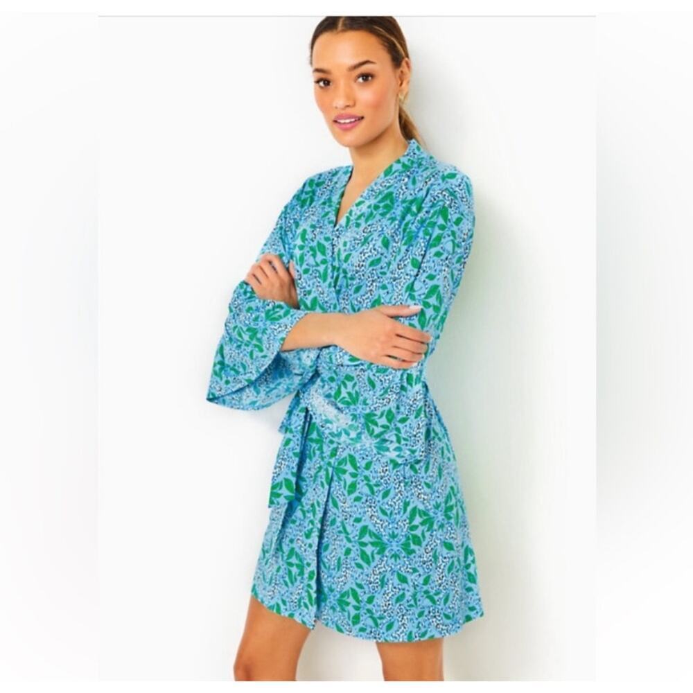Lilly Pulitzer Blue and Green Floral Kimono Robe